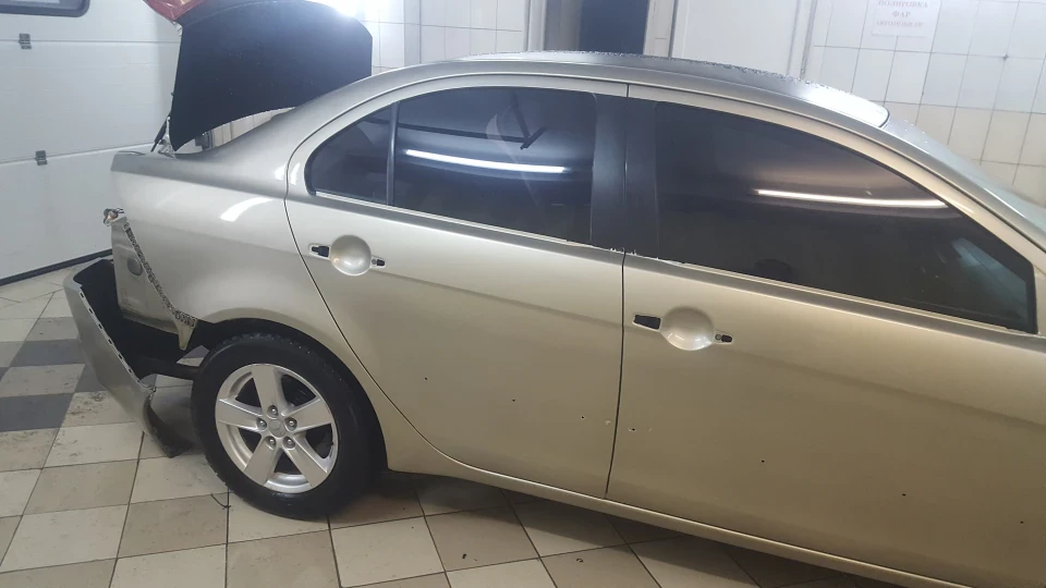 Mitsubishi Lancer Руда ЦаЦа;) 3