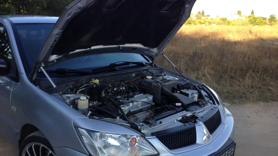Mitsubishi Lancer Сірий 1.6 3