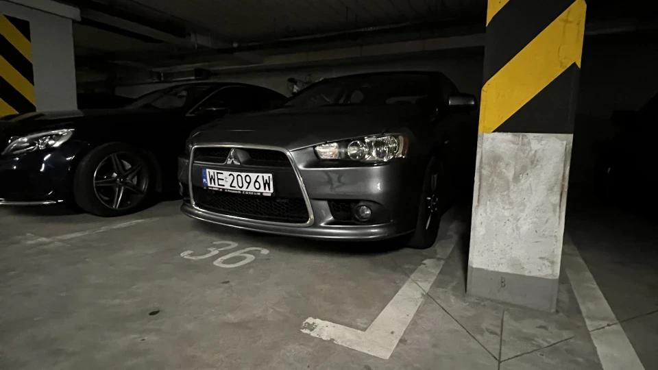 Mitsubishi Lancer Сірий кардинал 4