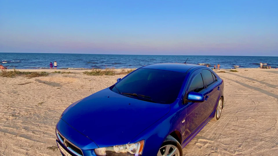 Mitsubishi Lancer Синий 2