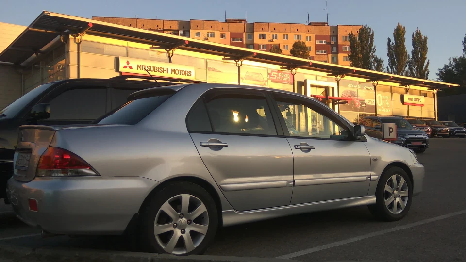 Mitsubishi Lancer Скромний ЯКУДЗА 2