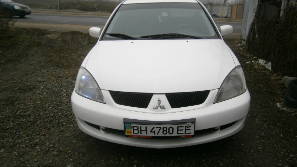Mitsubishi Lancer Сніжинка 1.6 2