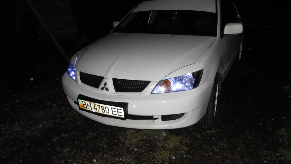 Mitsubishi Lancer Сніжинка 1.6 5