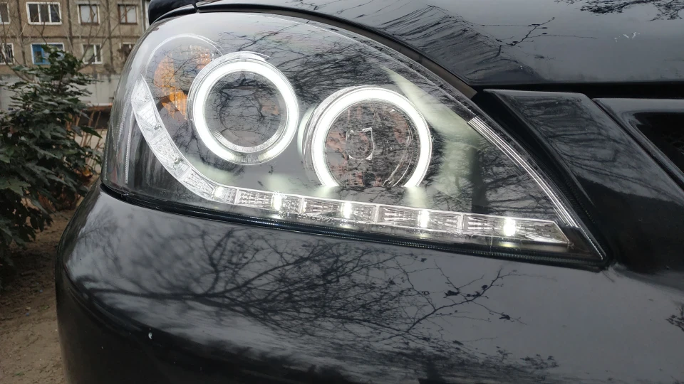 Mitsubishi Lancer Solid Black 3