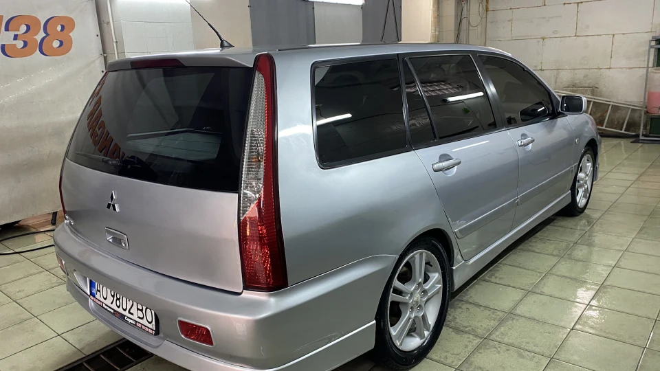 Mitsubishi Lancer Sport Wagon 5