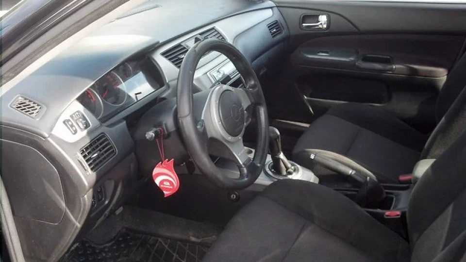 Mitsubishi Lancer Sport 4