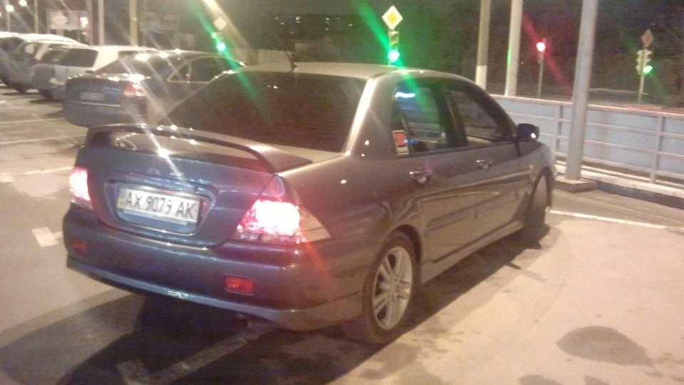 Mitsubishi Lancer SPORTик) 3