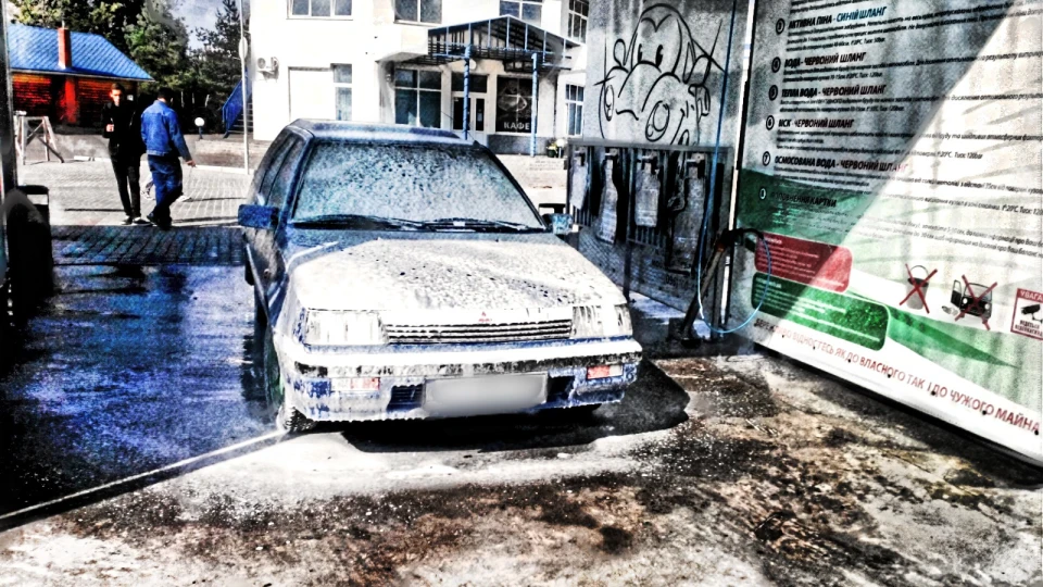 Mitsubishi Lancer Station Wagon 1.5GL 2