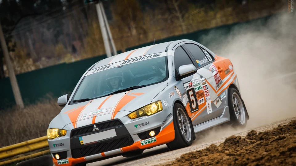 Mitsubishi Lancer SuperX
