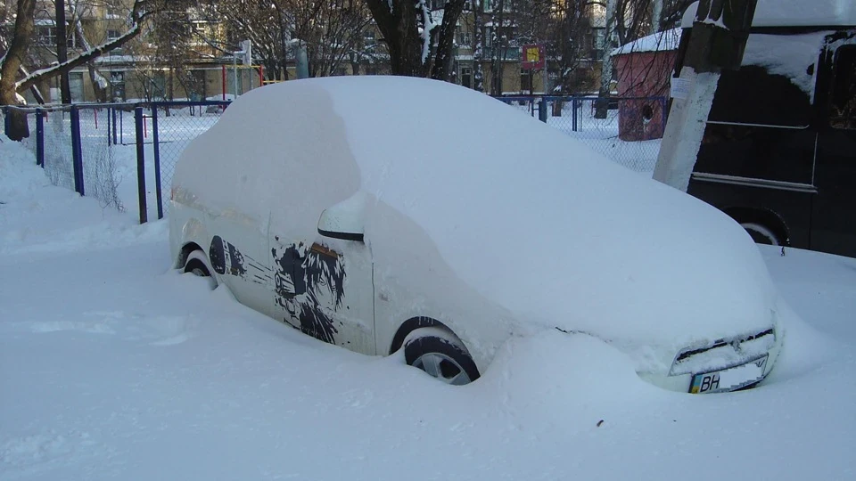 Mitsubishi Lancer white bullet 2