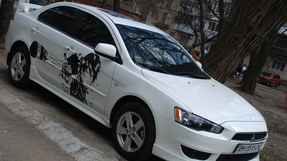 Mitsubishi Lancer white bullet 5
