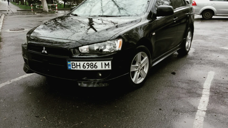 Mitsubishi Lancer X 2.0 МТ INVITE