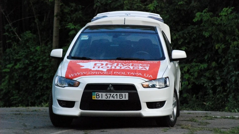 Mitsubishi Lancer X Black & White Shark ツ 4