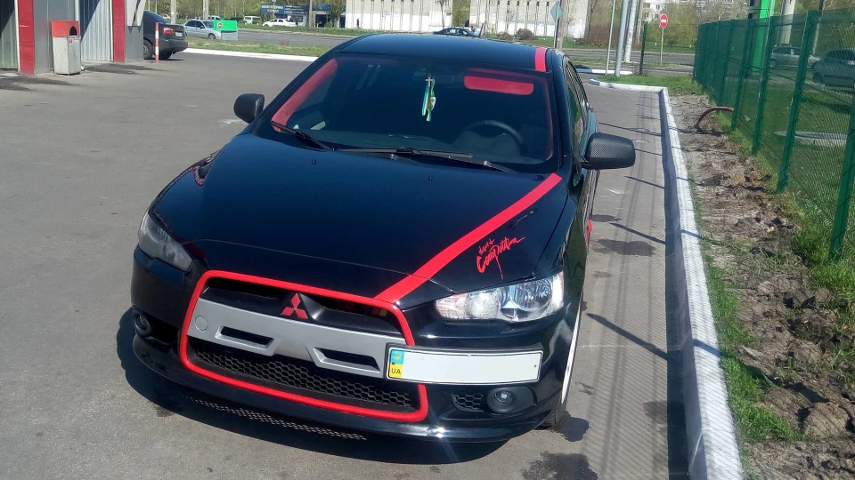 Mitsubishi Lancer Х Чорний діамант® 2