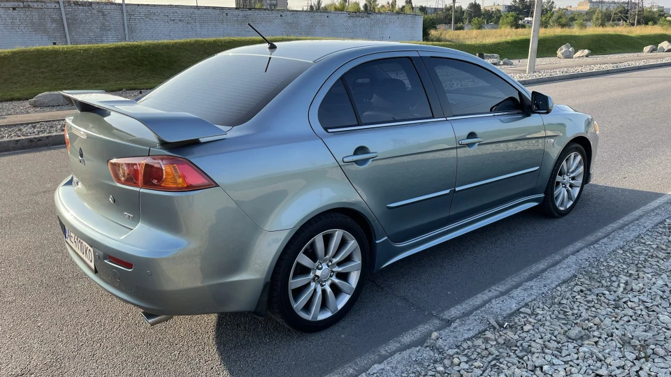 Mitsubishi Lancer X GT 5