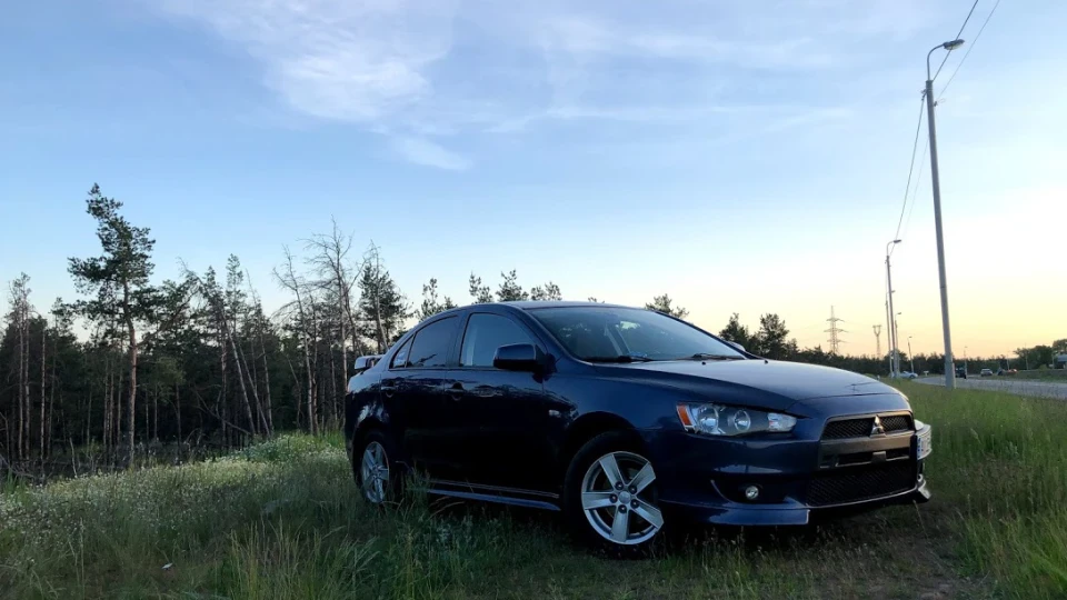 Mitsubishi Lancer X ✈️