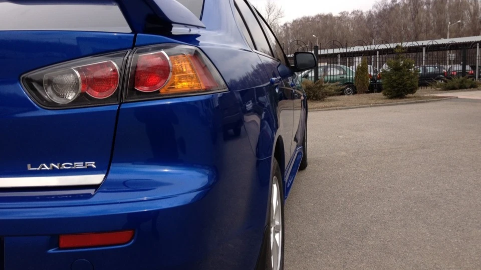 Mitsubishi Lancer "X" 2