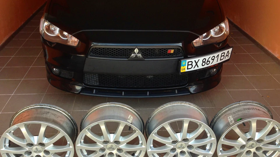 Mitsubishi Lancer X 2