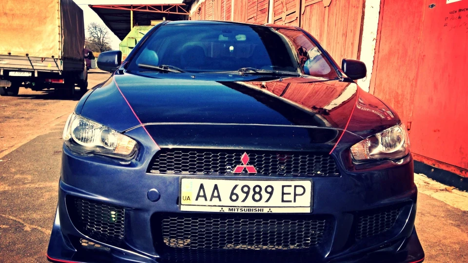 Mitsubishi Lancer Х, синій, 2.0 2
