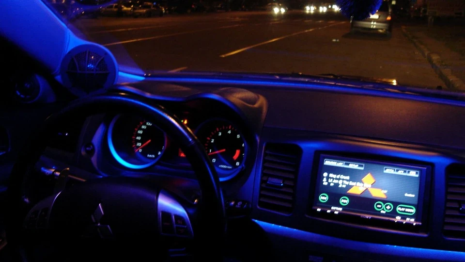 Mitsubishi Lancer Х, синій, 2.0 4