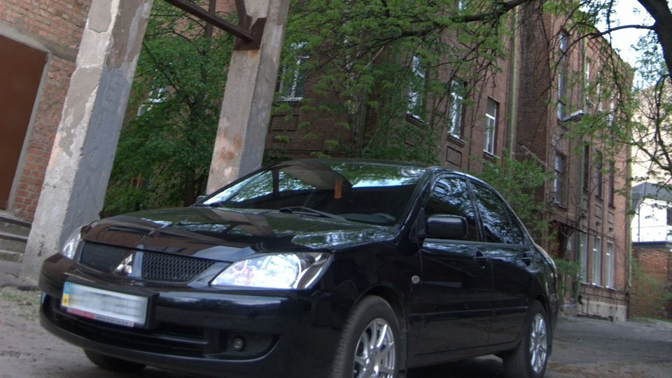 Mitsubishi Lancer *Zвездочка* 4