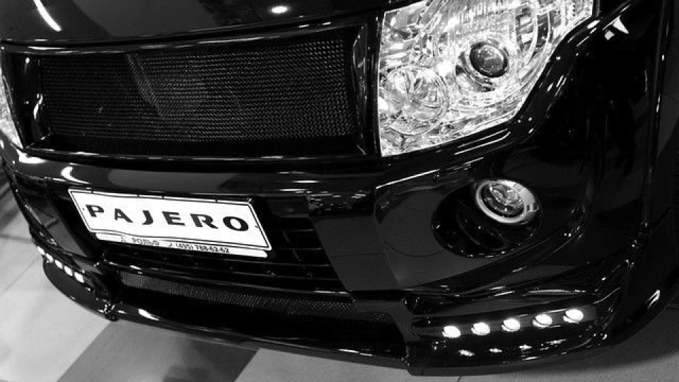 Mitsubishi Montero 4
