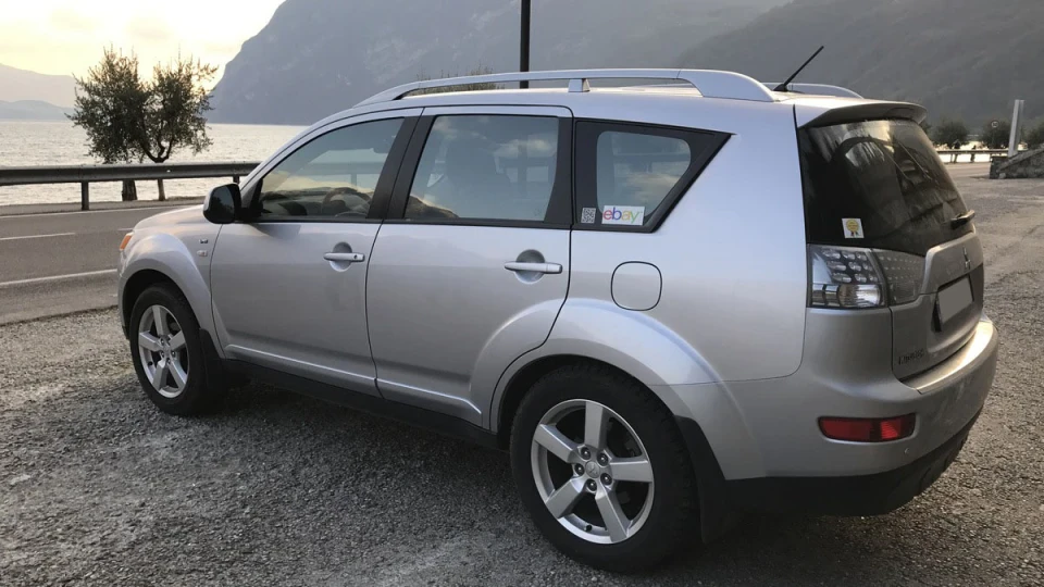 Mitsubishi Outlander XL 5