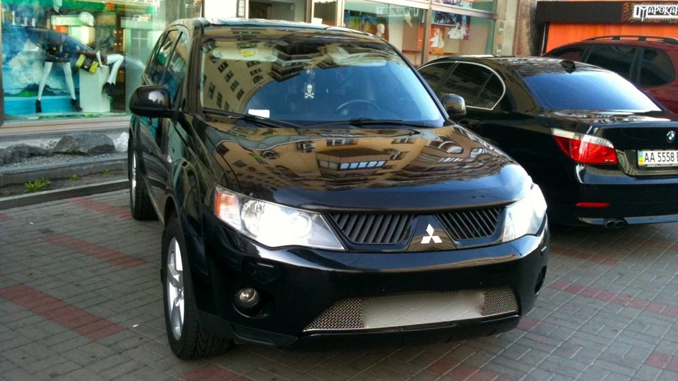 Mitsubishi Outlander XL