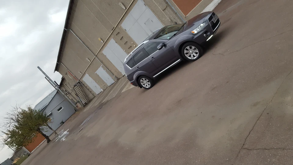 Mitsubishi Outlander XL 5
