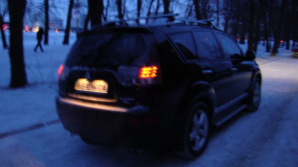 Mitsubishi Outlander XL 3