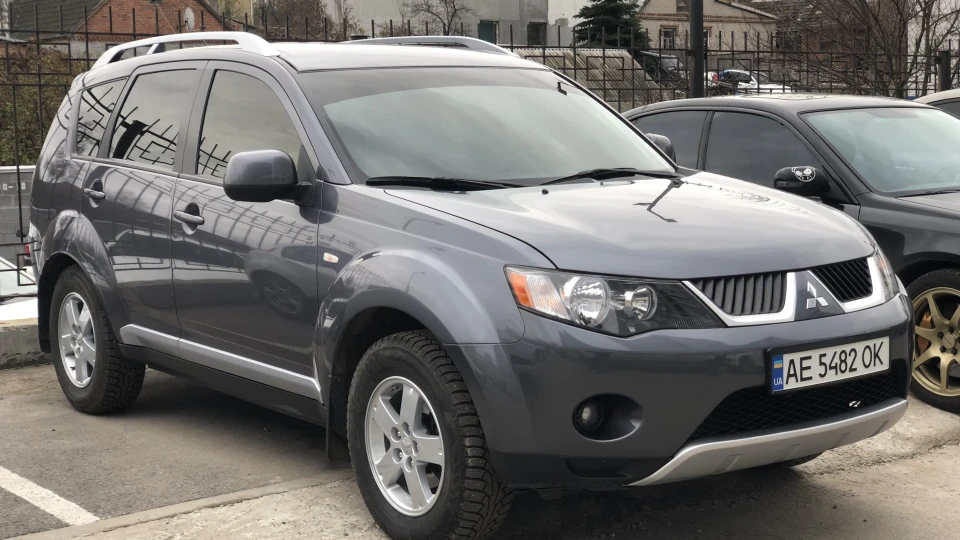 Mitsubishi Outlander XL 2.4 механіка