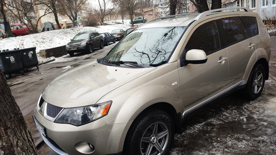 Mitsubishi Outlander XL 2.4l, механіка 2