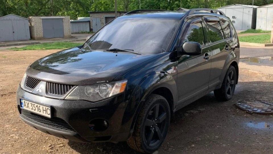 Mitsubishi Outlander XL 3.0 V6 3