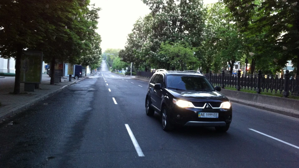 Mitsubishi Outlander XL 3.2 6.3 до 100 км/год 2