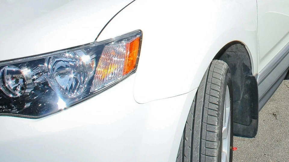 Mitsubishi Outlander XL Білий Брат 4