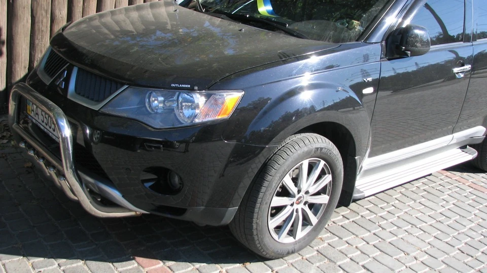 Mitsubishi Outlander XL Колишня 5