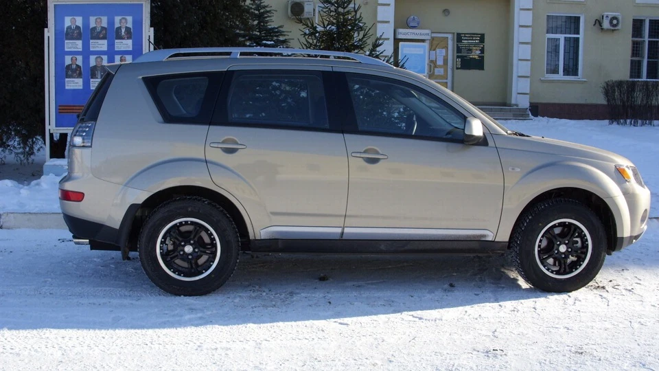 Mitsubishi Outlander XL captain Grey-сивий кеп. 2