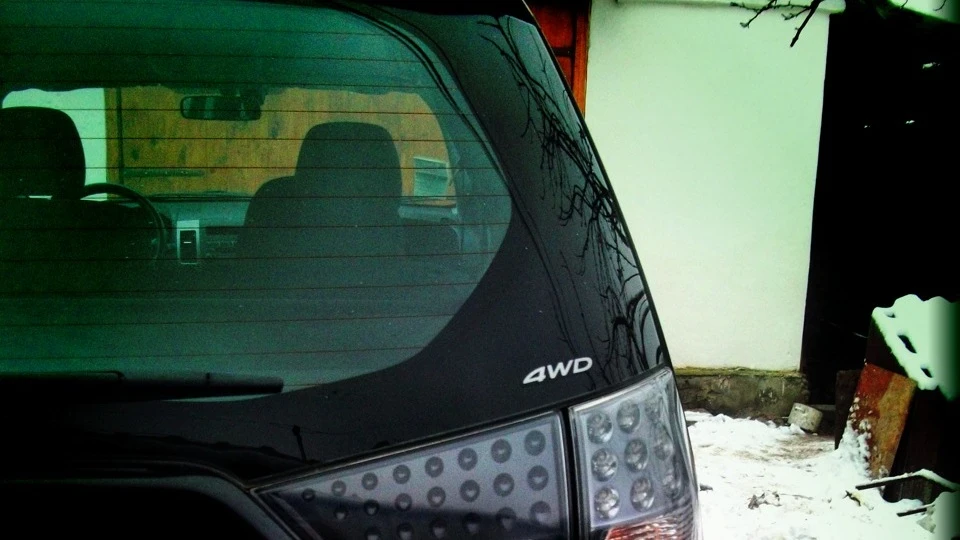 Mitsubishi Outlander XL Чорний Стік 2