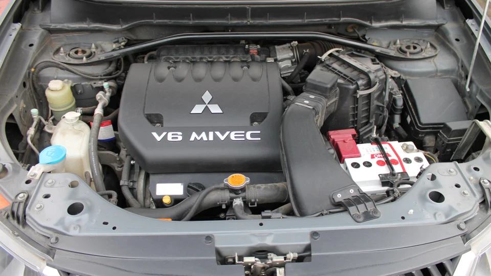 Mitsubishi Outlander XL Chika 5