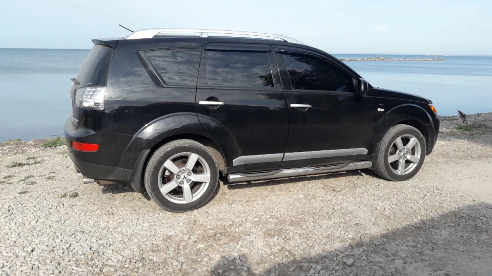 Mitsubishi Outlander XL Це просто літак! 4
