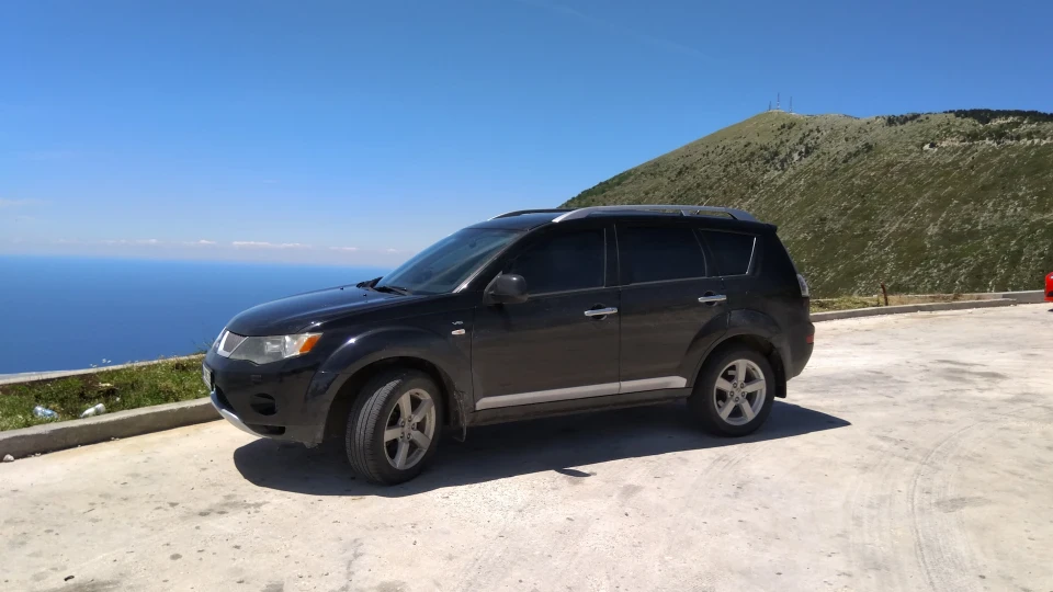 Mitsubishi Outlander XL-юп V6, 220 к.с. 2