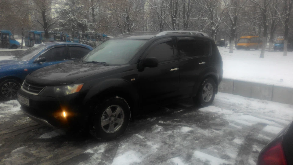 Mitsubishi Outlander XL Outlander XL (= 4