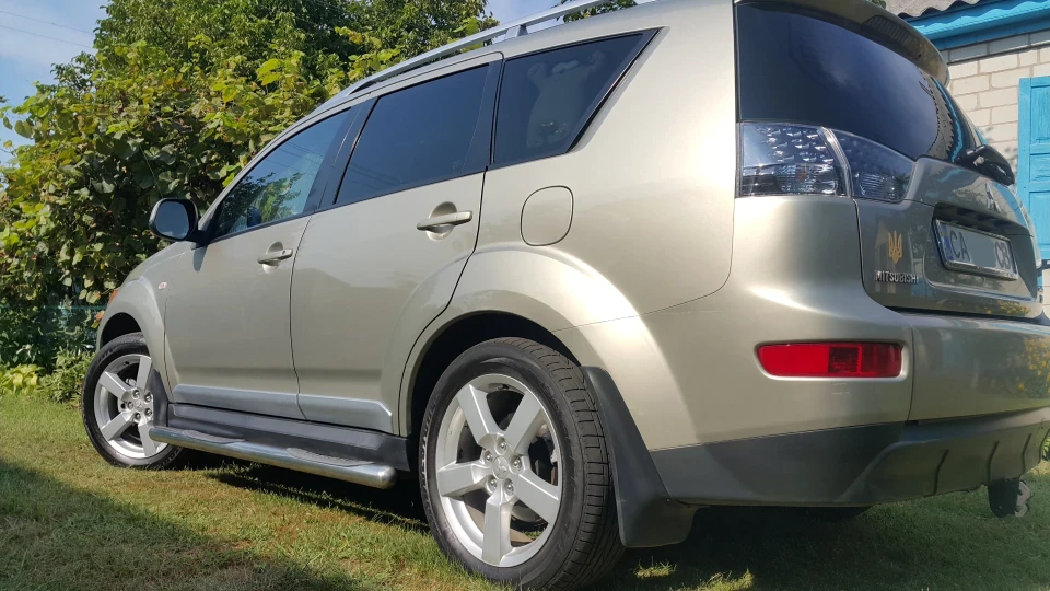 Mitsubishi Outlander XL ПапаColt 4