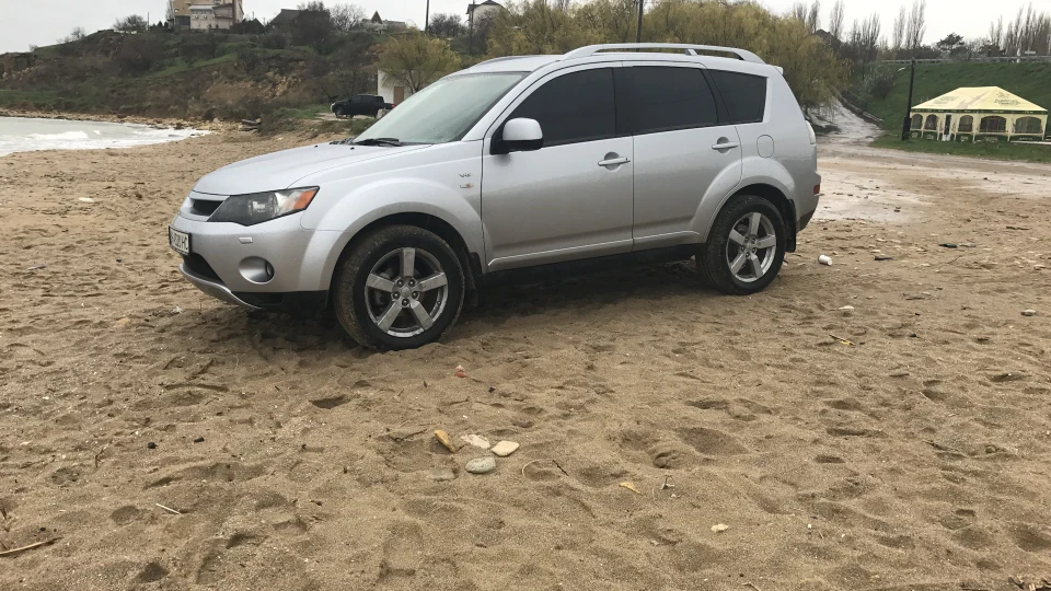Mitsubishi Outlander XL Продано 4