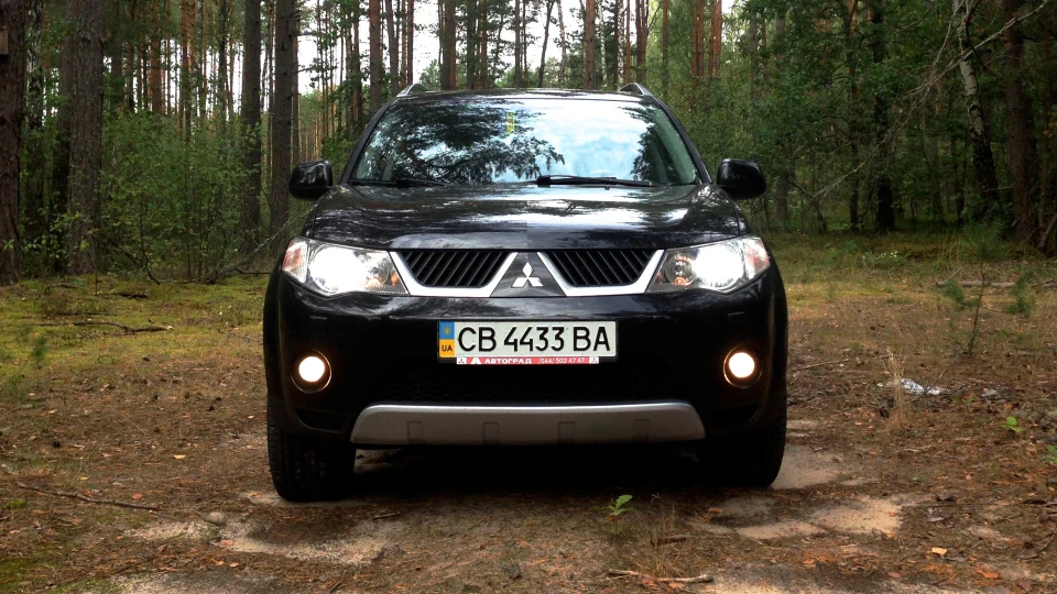 Mitsubishi Outlander XL V6 3.0 3