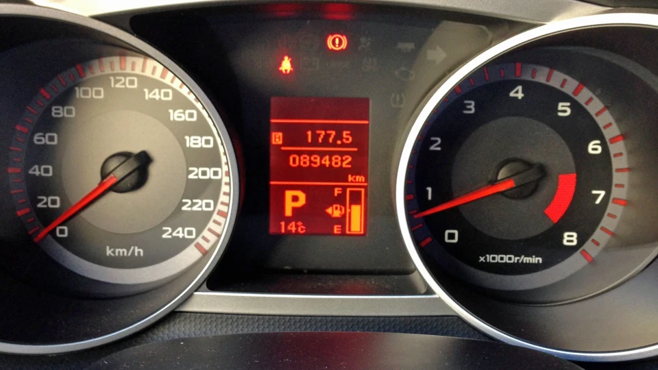 Mitsubishi Outlander XL V6 3.0 5