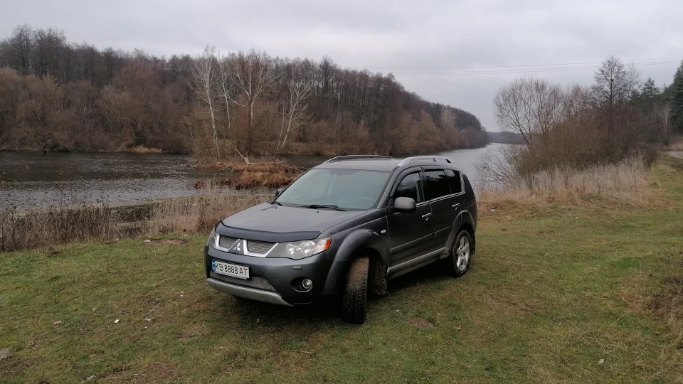 Mitsubishi Outlander XL Буркун 3
