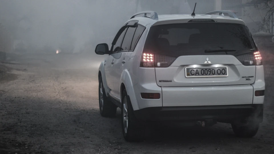 Mitsubishi Outlander XL #White# 3
