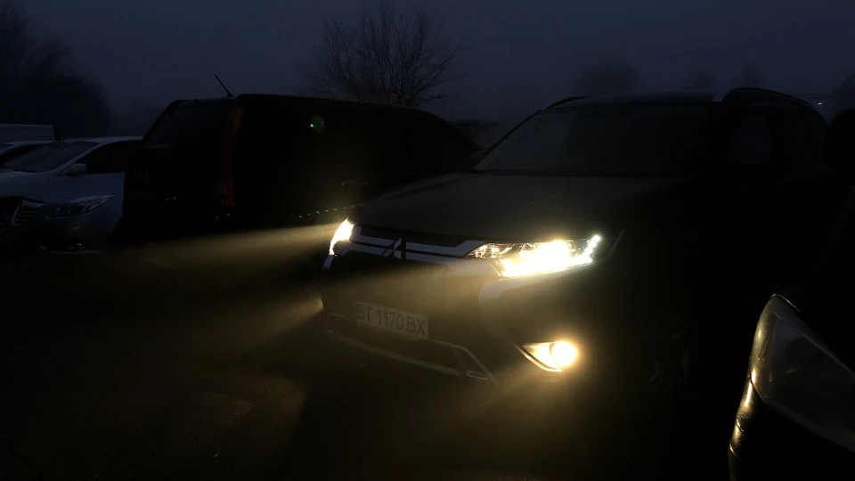 Mitsubishi Outlander 3