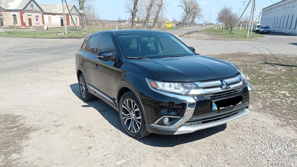 Mitsubishi Outlander